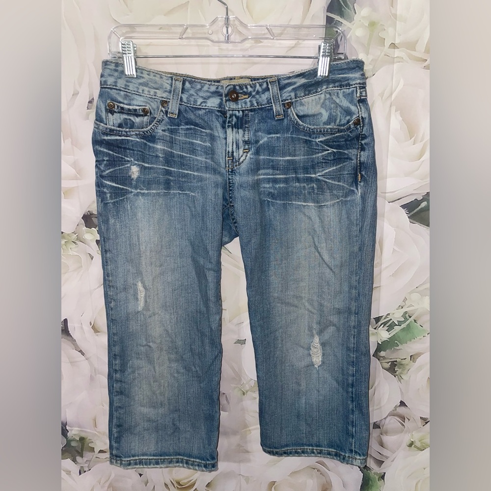 BKE Bermuda jean shorts size 30